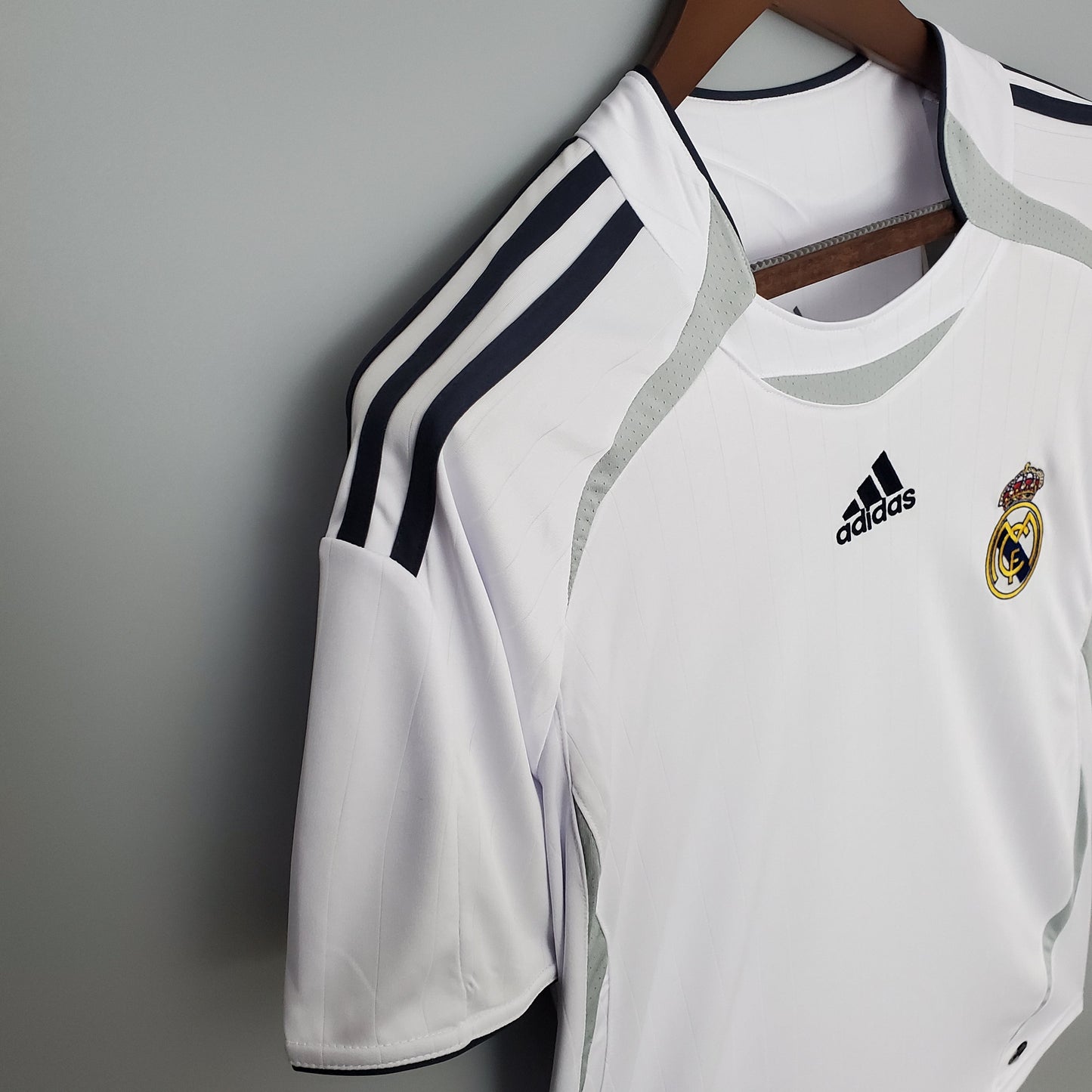 Camiseta Real Madrid Local "Teamgeist" Series Retro 2006/07