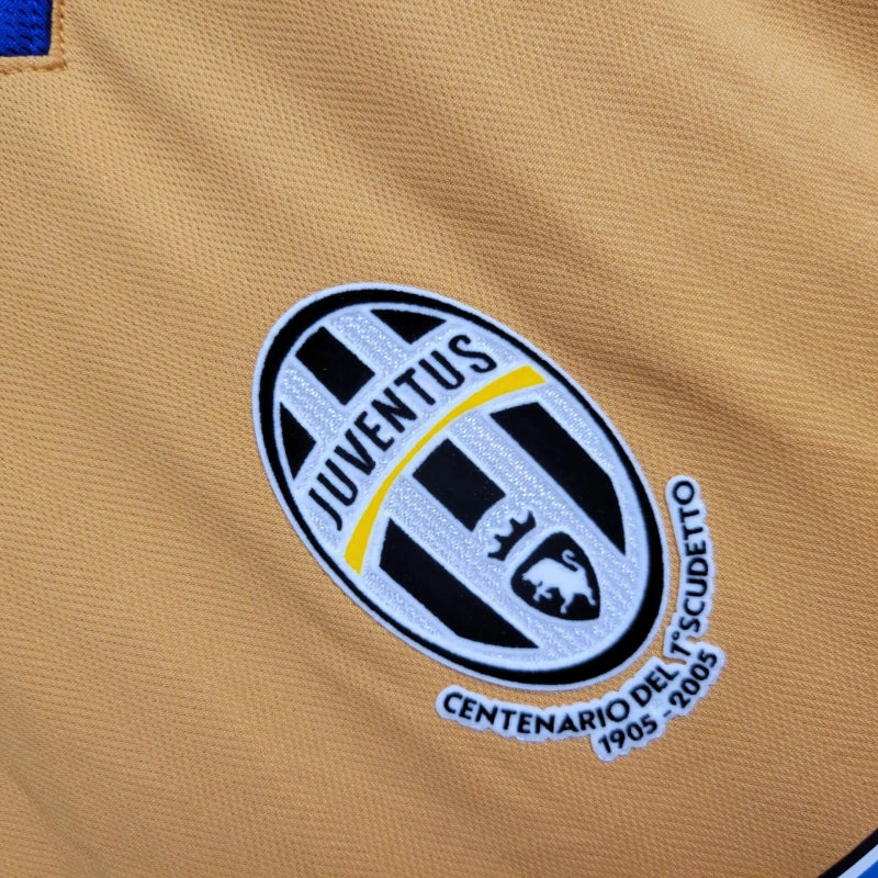 Camiseta Juventus Retro Tercera 2005/06 Versión Fan