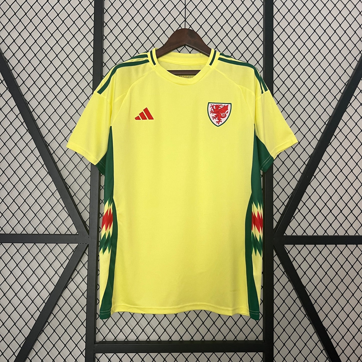 Camiseta Gales Visita 2024/25 | Versión fan