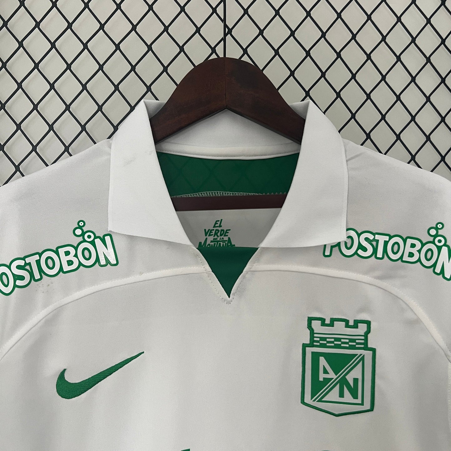 Camiseta National Athletic Visita 2024/25 | Versión fan