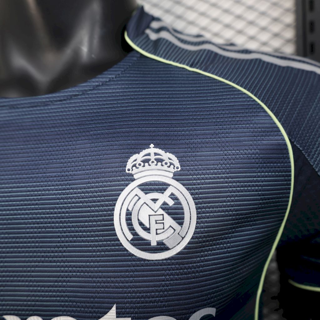 Real Madrid Visita 2025/26 Versión Jugador