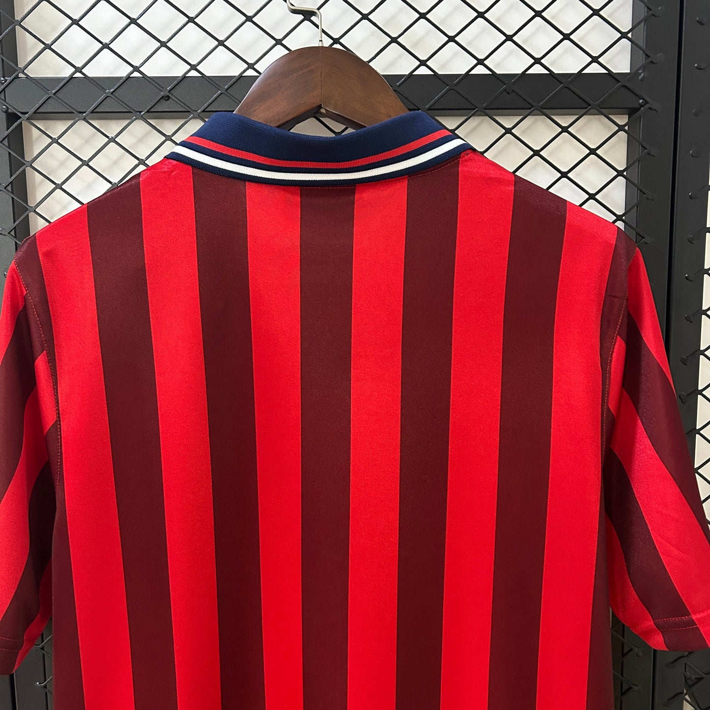 Camiseta Inglaterra Visita Retro 1998 Versión Fan