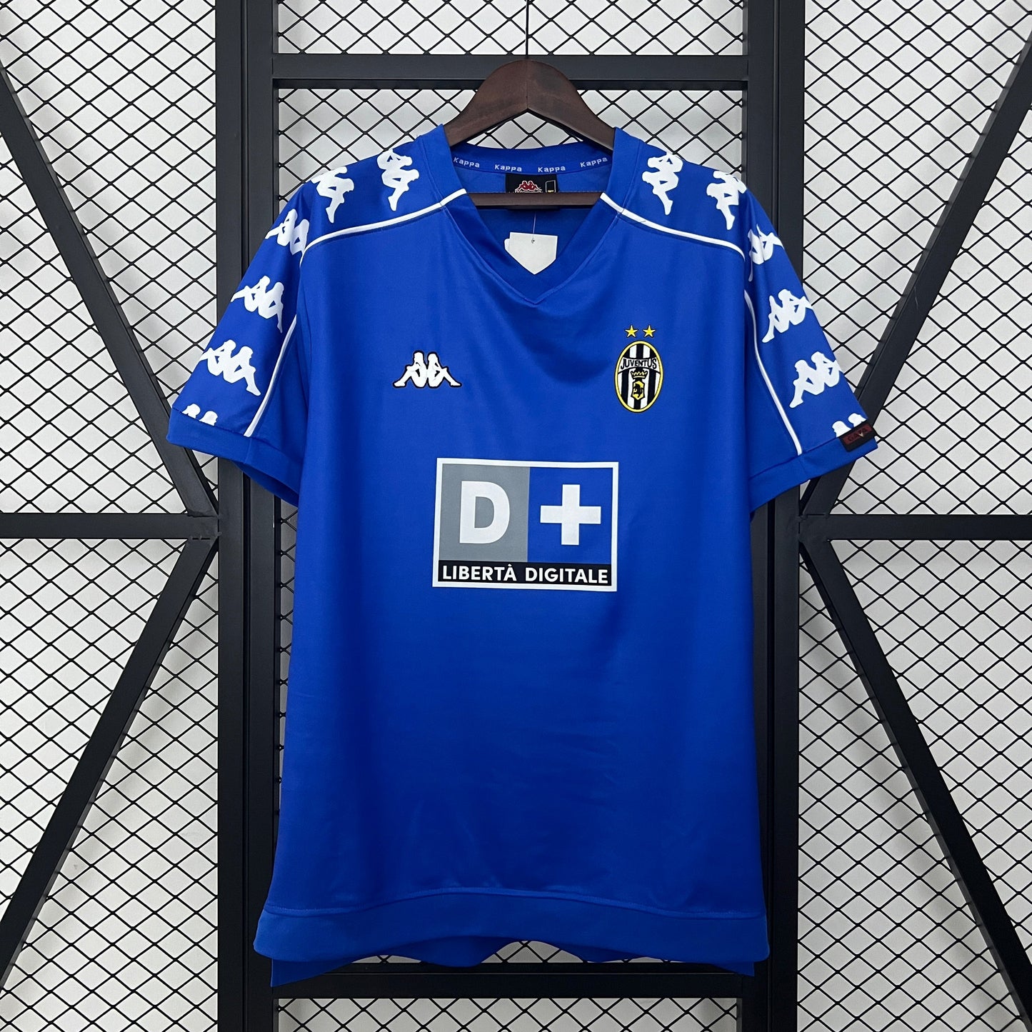 Juventus Visita Retro 1999/00 Versión Fan