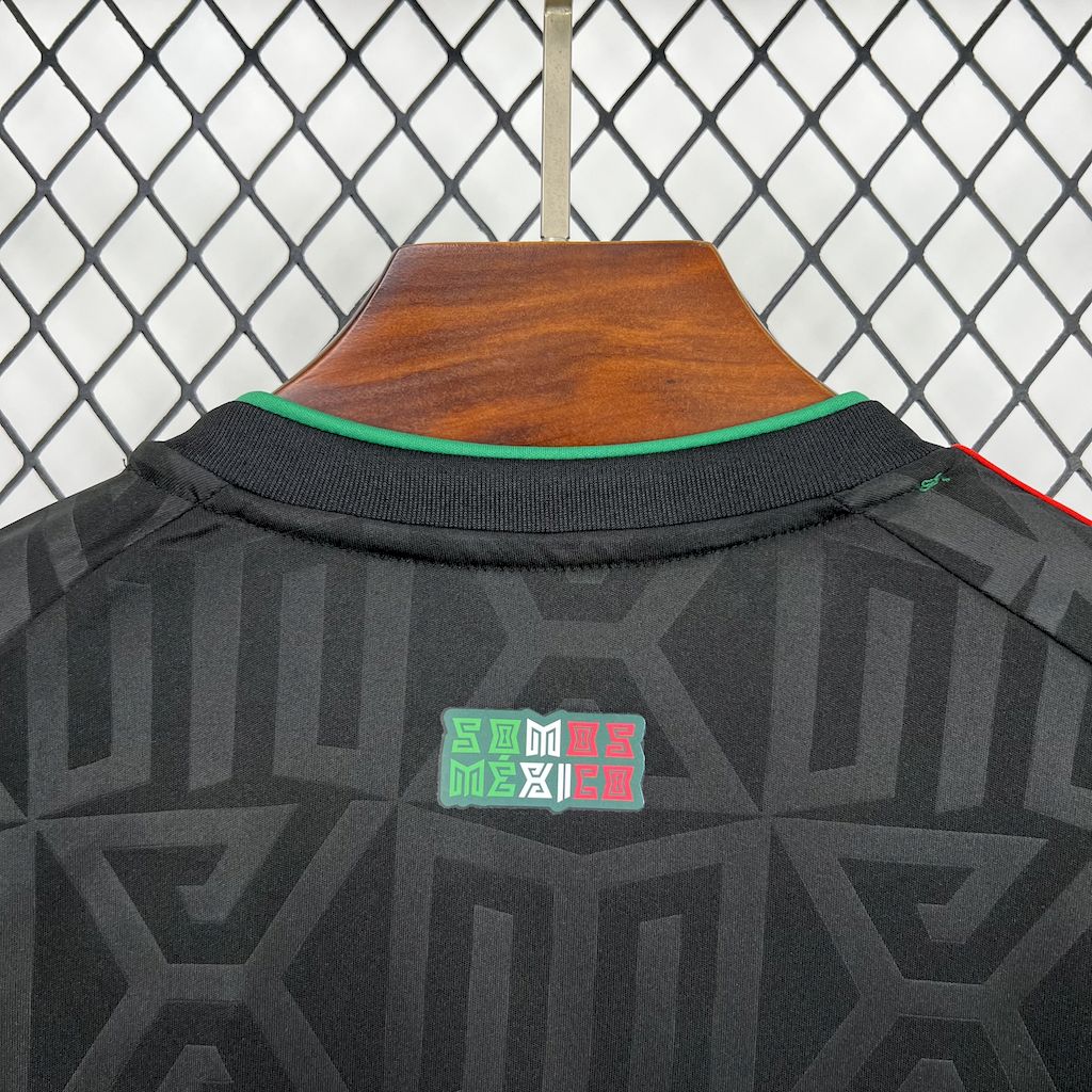 México Edición Visita 2025/26 Versión Fan