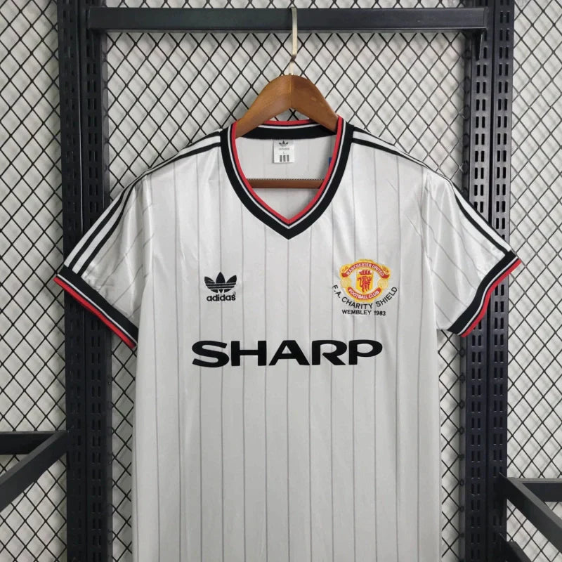 Camiseta Manchester United Retro Visita 1983