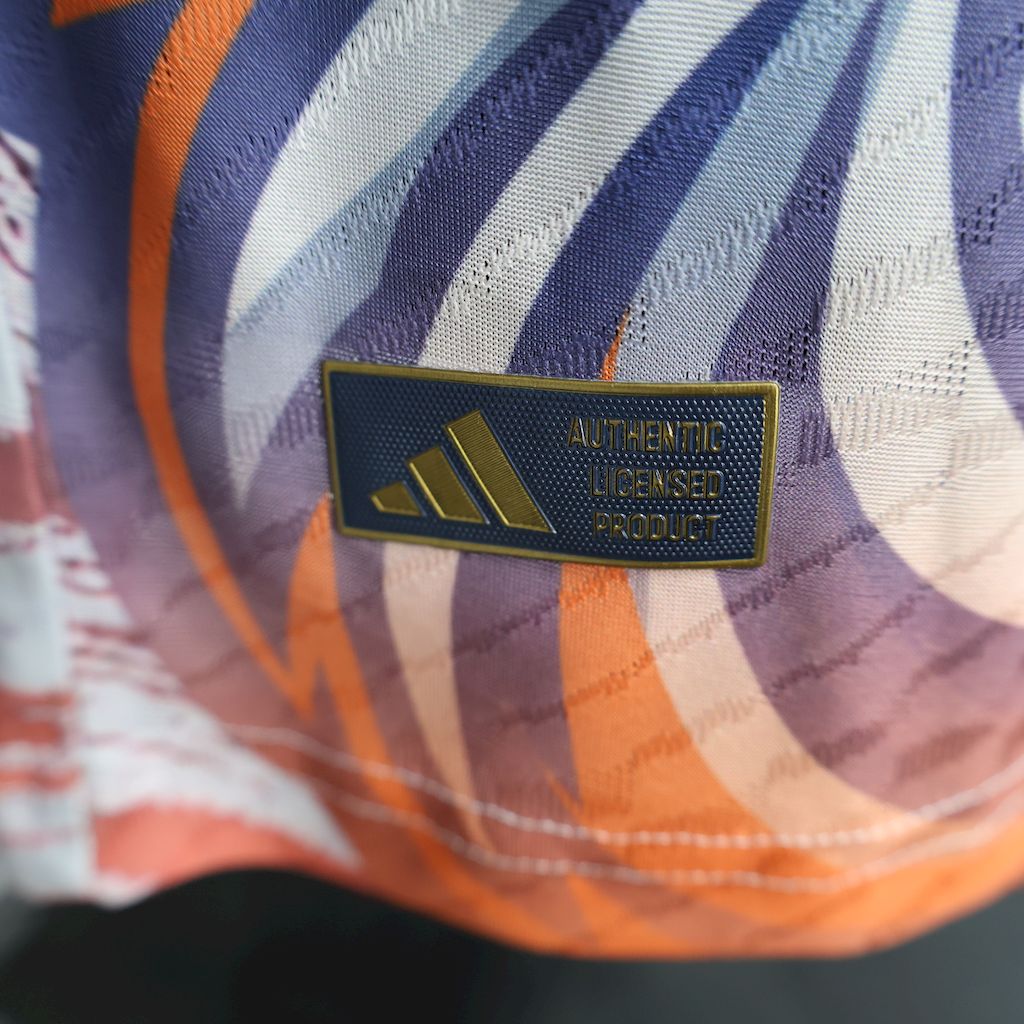 Camiseta Liverpool "Edición Especial Grifo" 2025/26 Versión Jugador