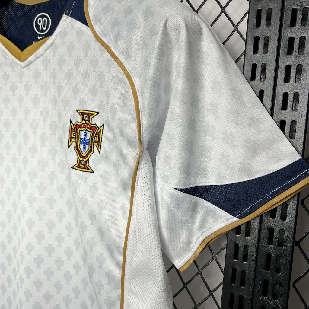 Camiseta Portugal Visita Retro 2004