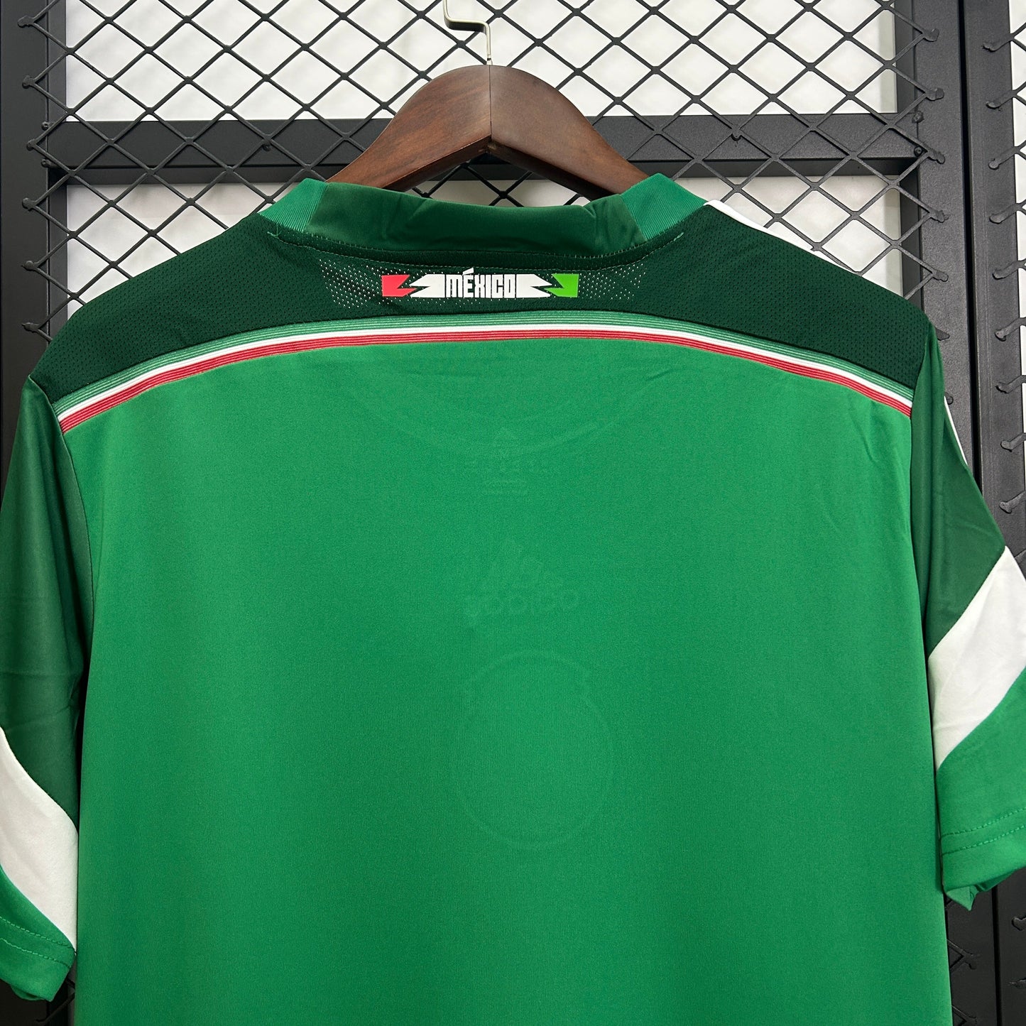 México Local Retro 2014 Versión Fan