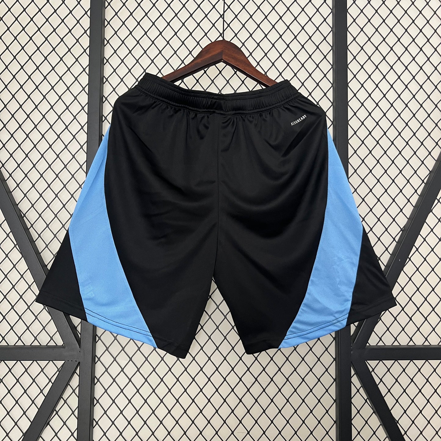 Short Argentina 2024/25