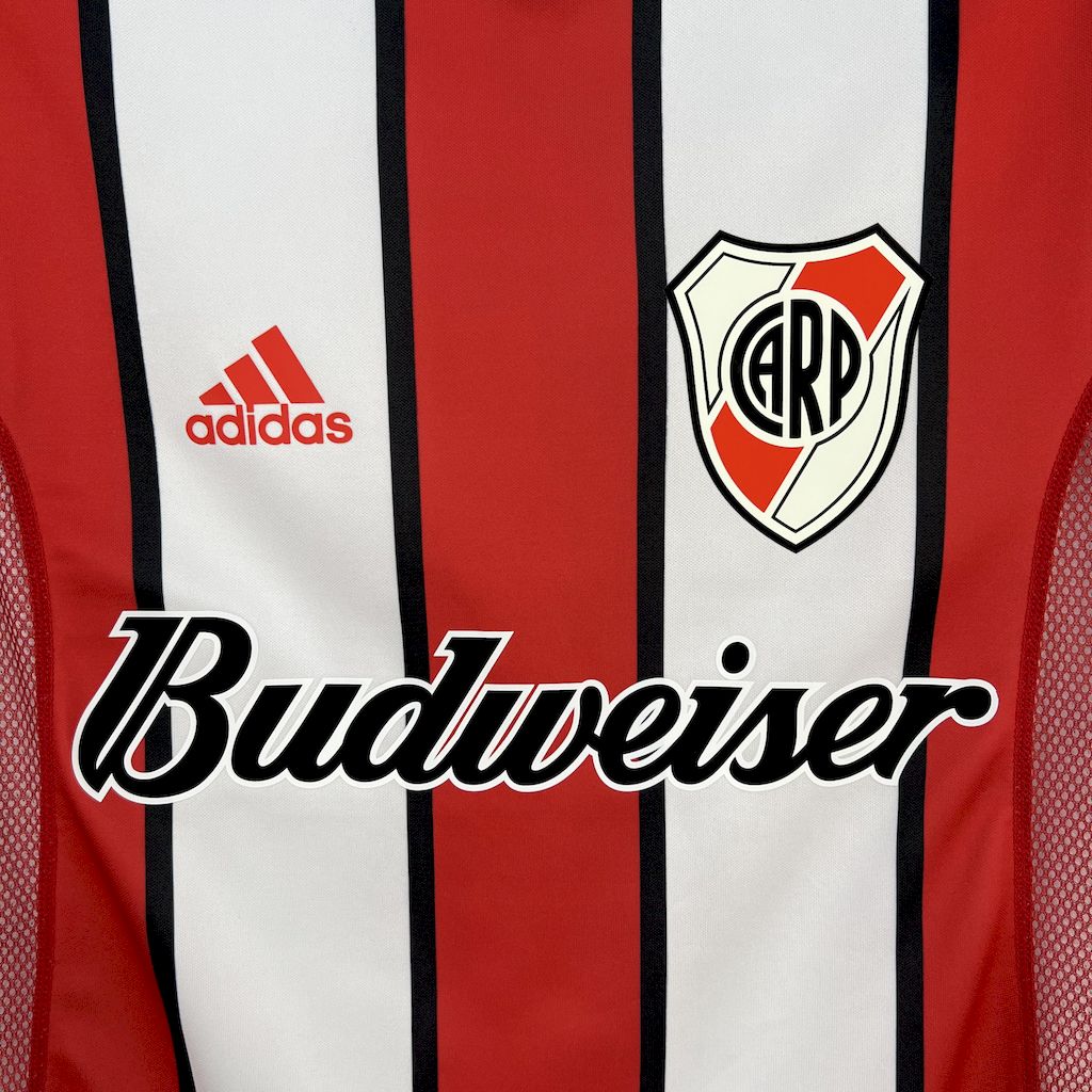 Camiseta River Plate Visita Retro 2003/04 Versión Fan