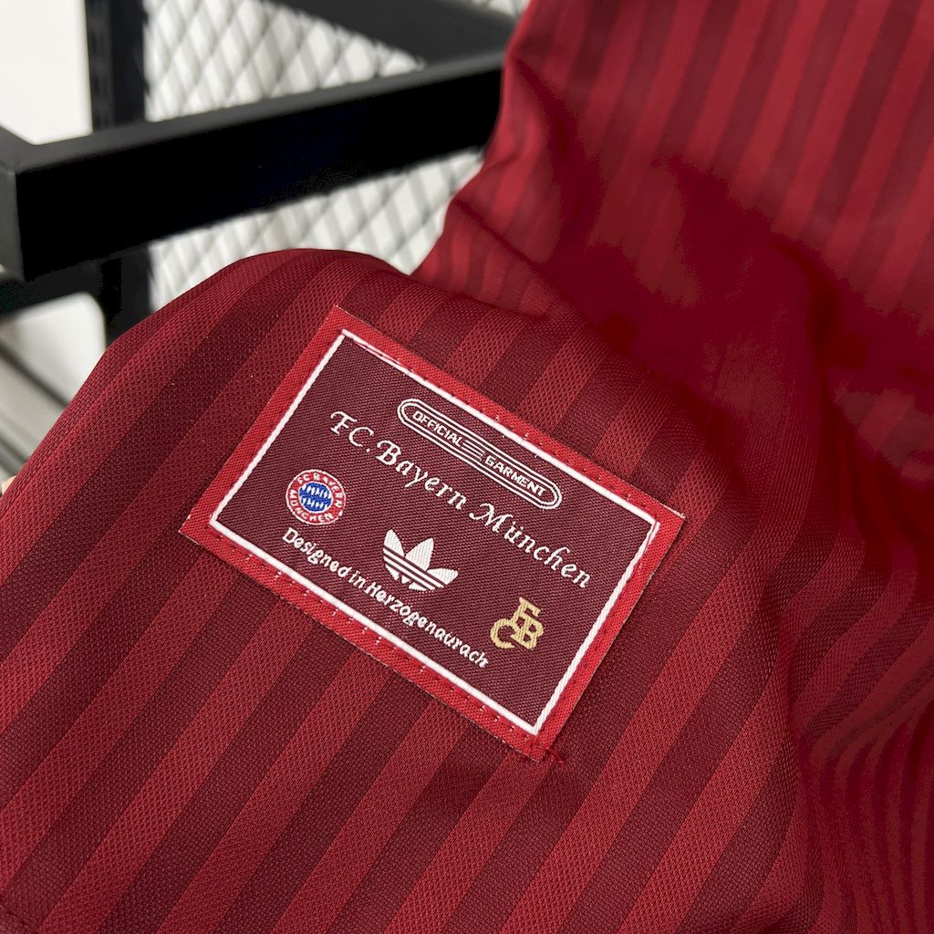 Camiseta Bayern Munich Edición Especial 2025/26 Versión Fan