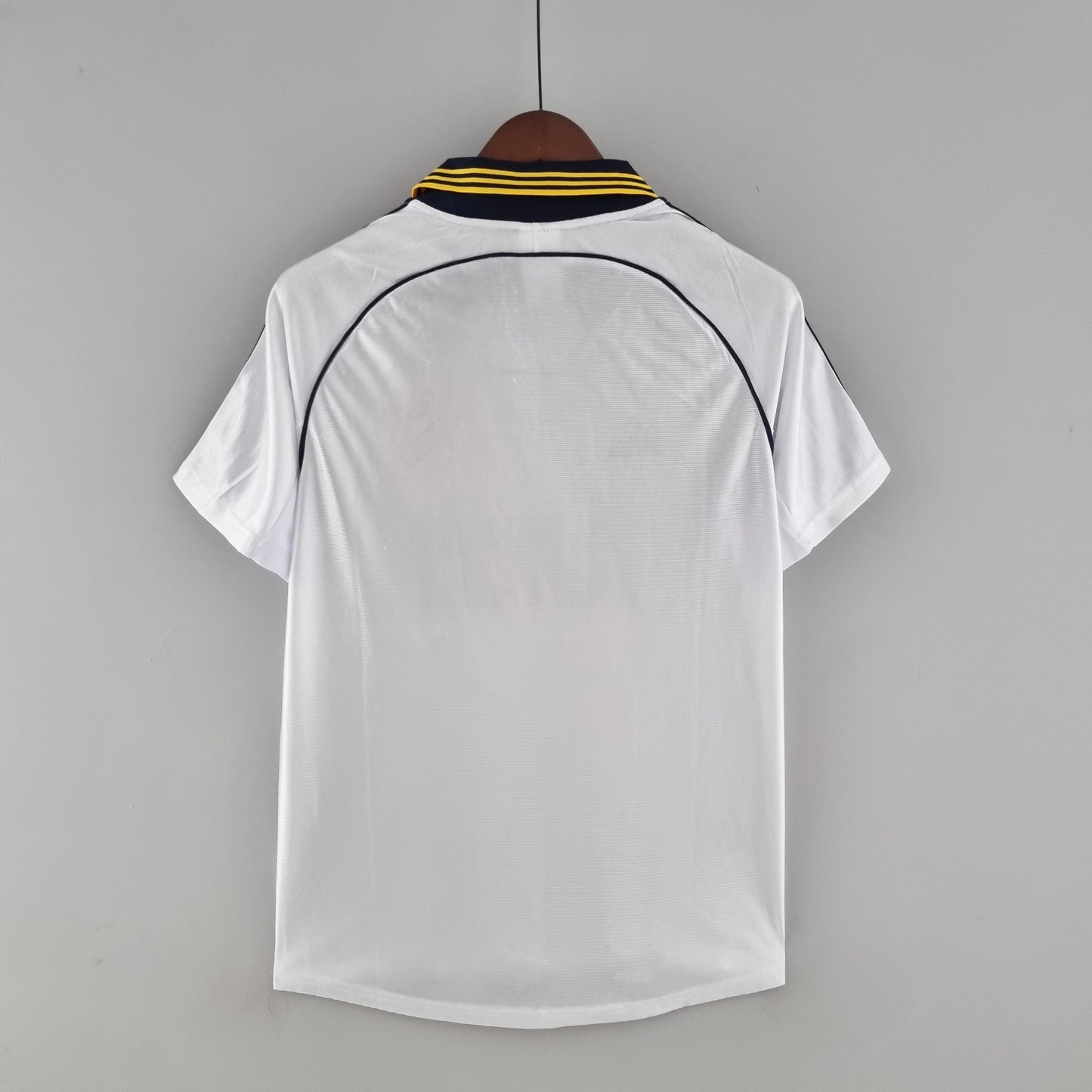 Camiseta Real Madrid Local Retro 2000