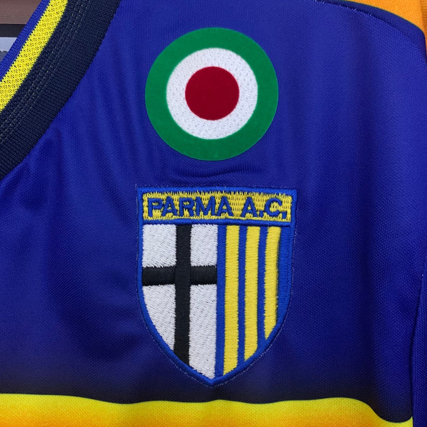 Camiseta Parma Local Retro 2002/03 Versión Fan