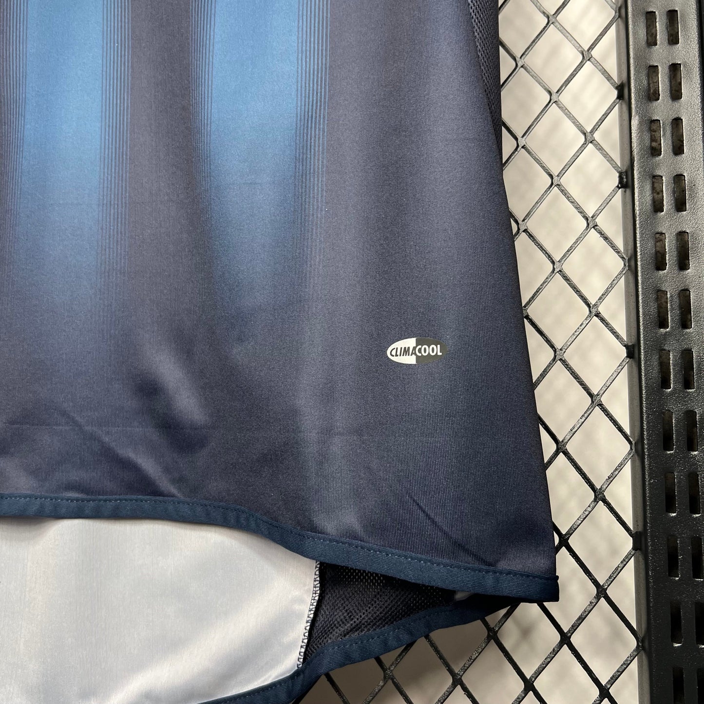 Camiseta Newcastle Visita Retro 2004/05