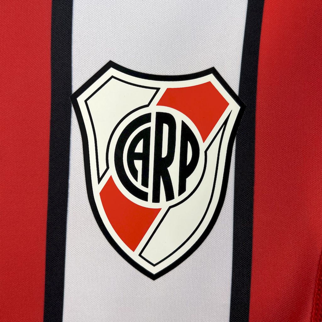 Camiseta River Plate Visita Retro 2003/04 Versión Fan