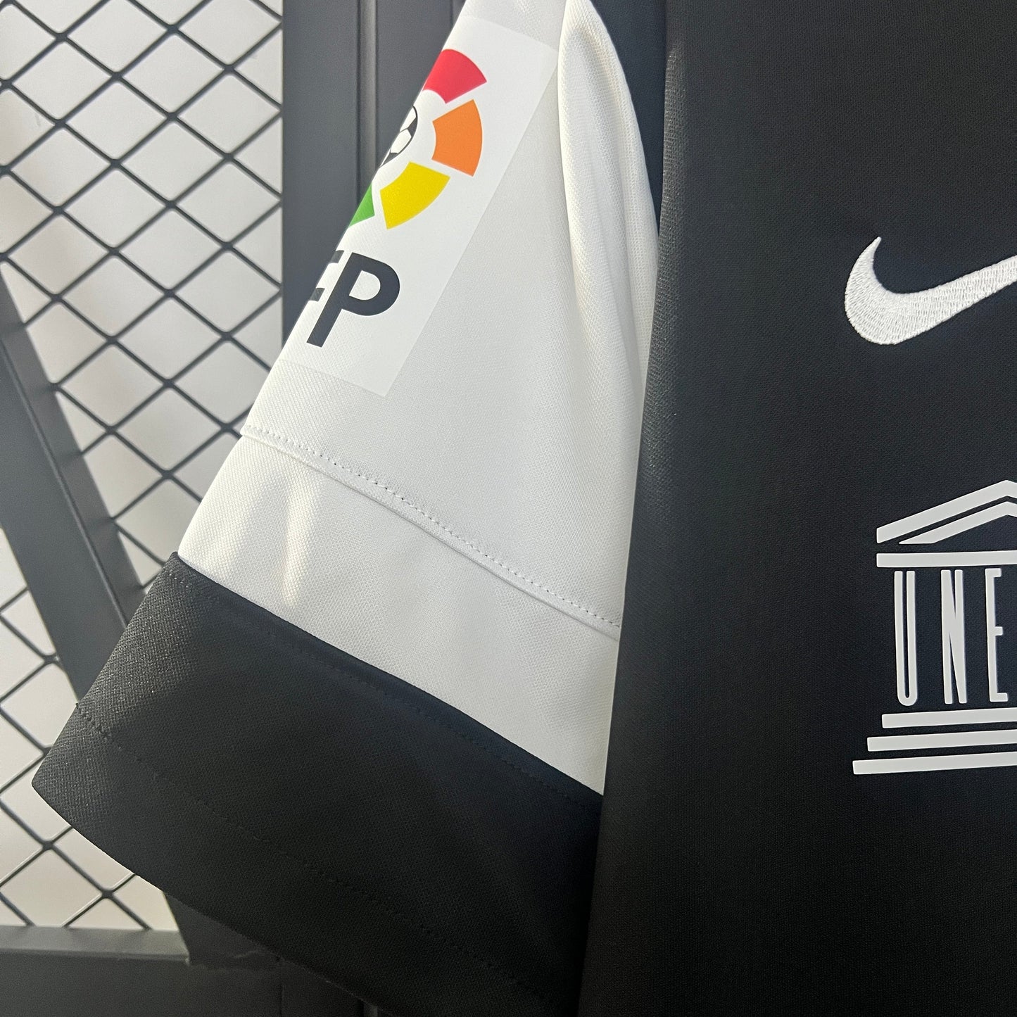 Camiseta Málaga Local Retro 2013 Versión Fan