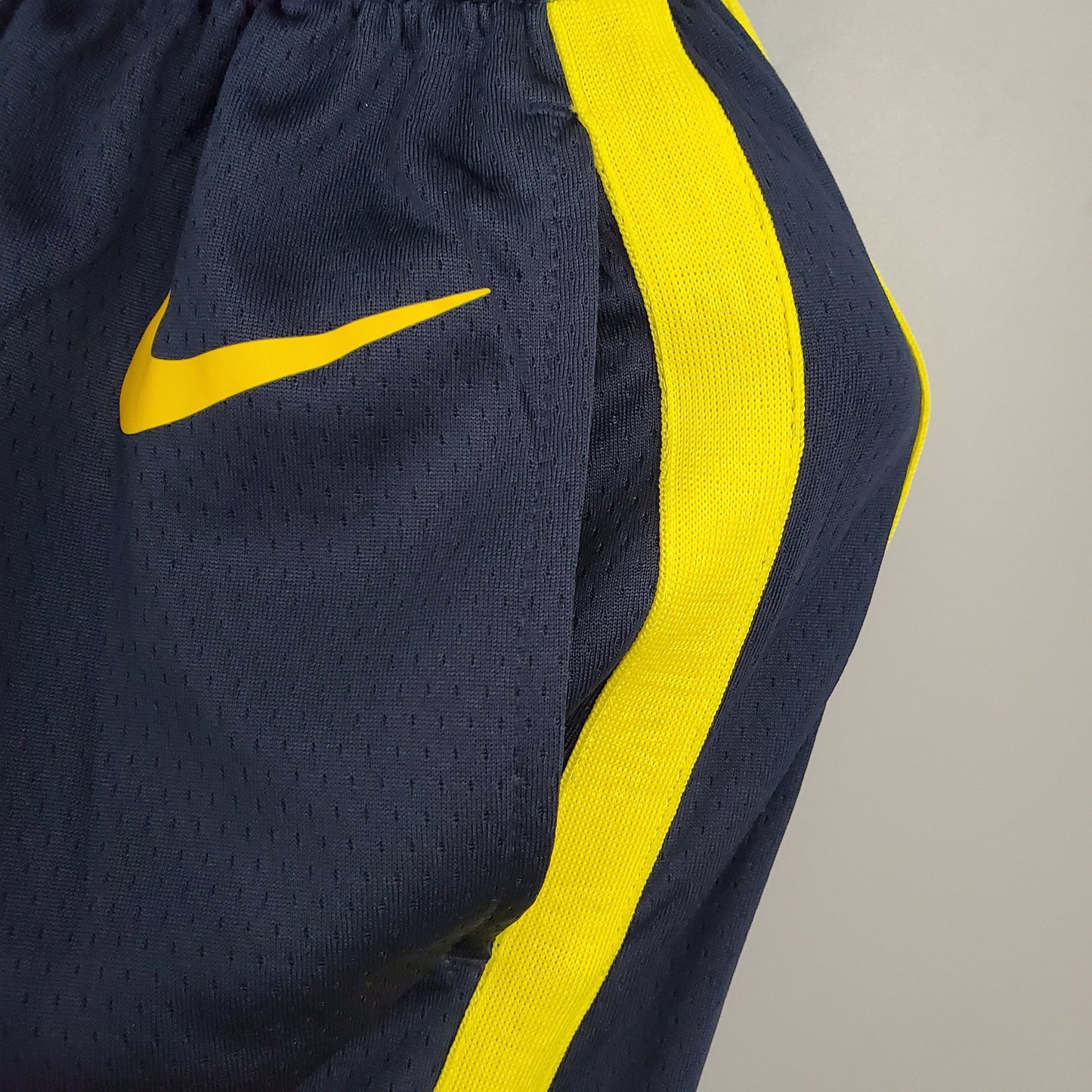 Camiseta Golden State Warriors Shorts Azul y Amarillo