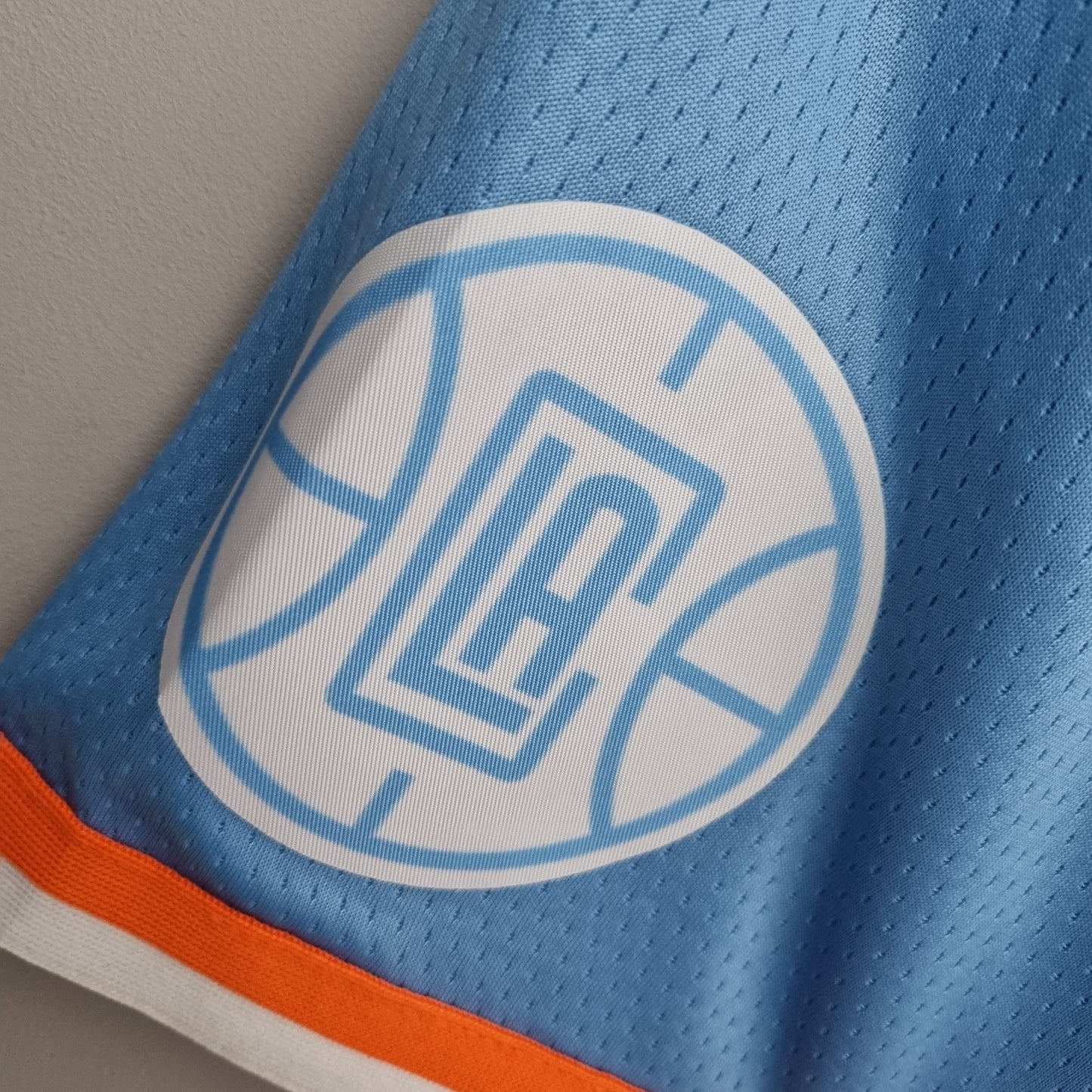 Camiseta Los Angeles Clippers "City Edition" Shorts Celestes