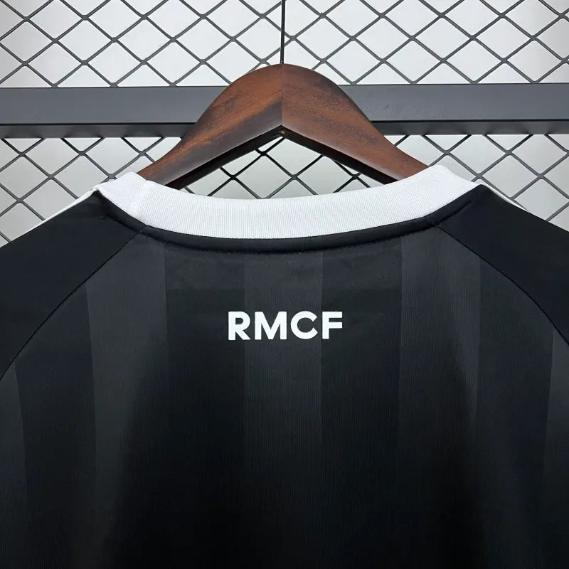 Camiseta Real Madrid Edición Especial Negra 2025/26 Versión Fan