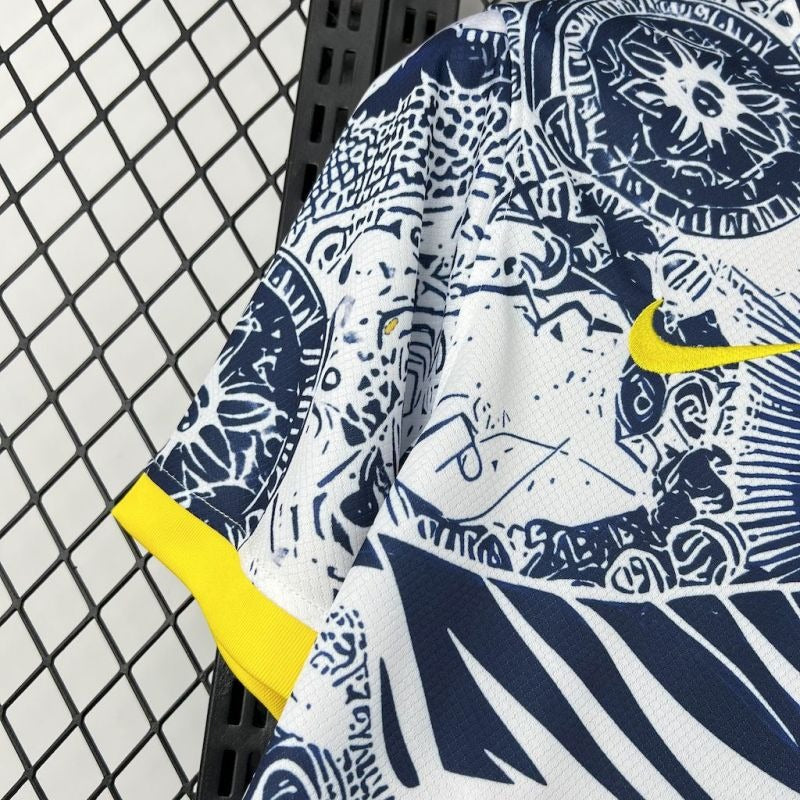 Camiseta Brasil Cristo Redentor Azul y Blanco 2025/26 Versión Fan
