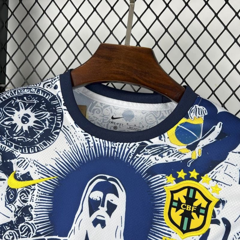 Camiseta Brasil Cristo Redentor Azul y Blanco 2025/26 Versión Fan