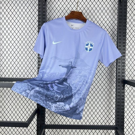 Camiseta Brasil Cristo Redentor Violeta Claro 2025/26 Versión Fan