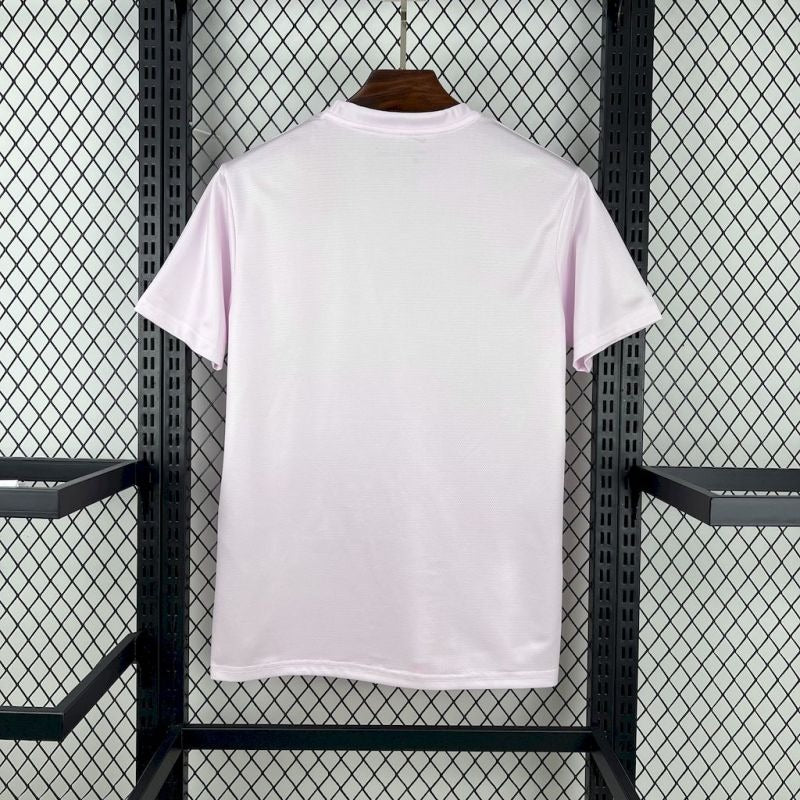 Camiseta Brasil Cristo Redentor Rosada 2025/26 Versión Fan
