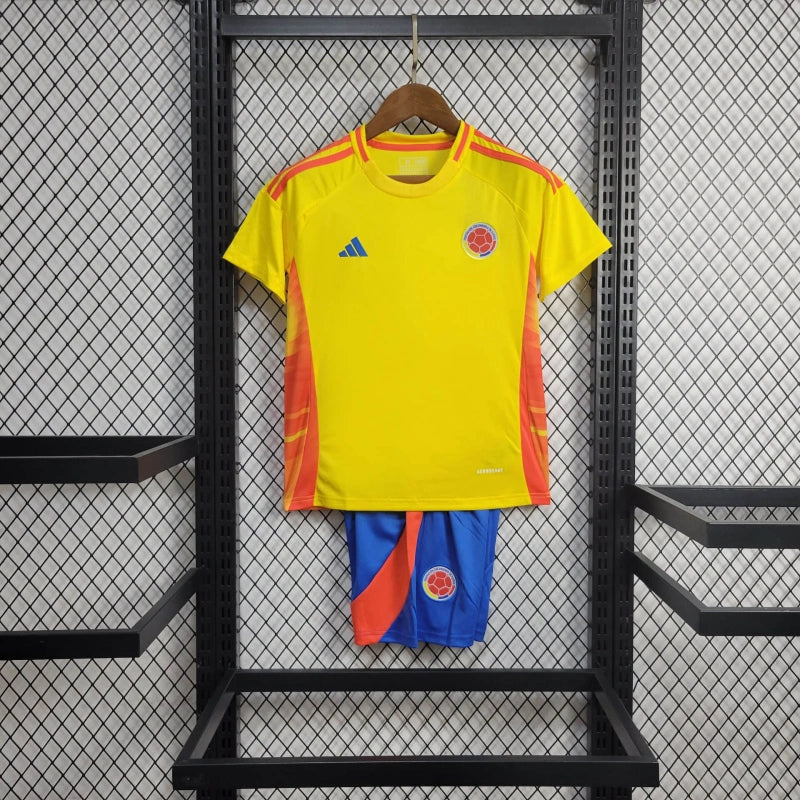 Conjunto de niños Colombia | Local 2024