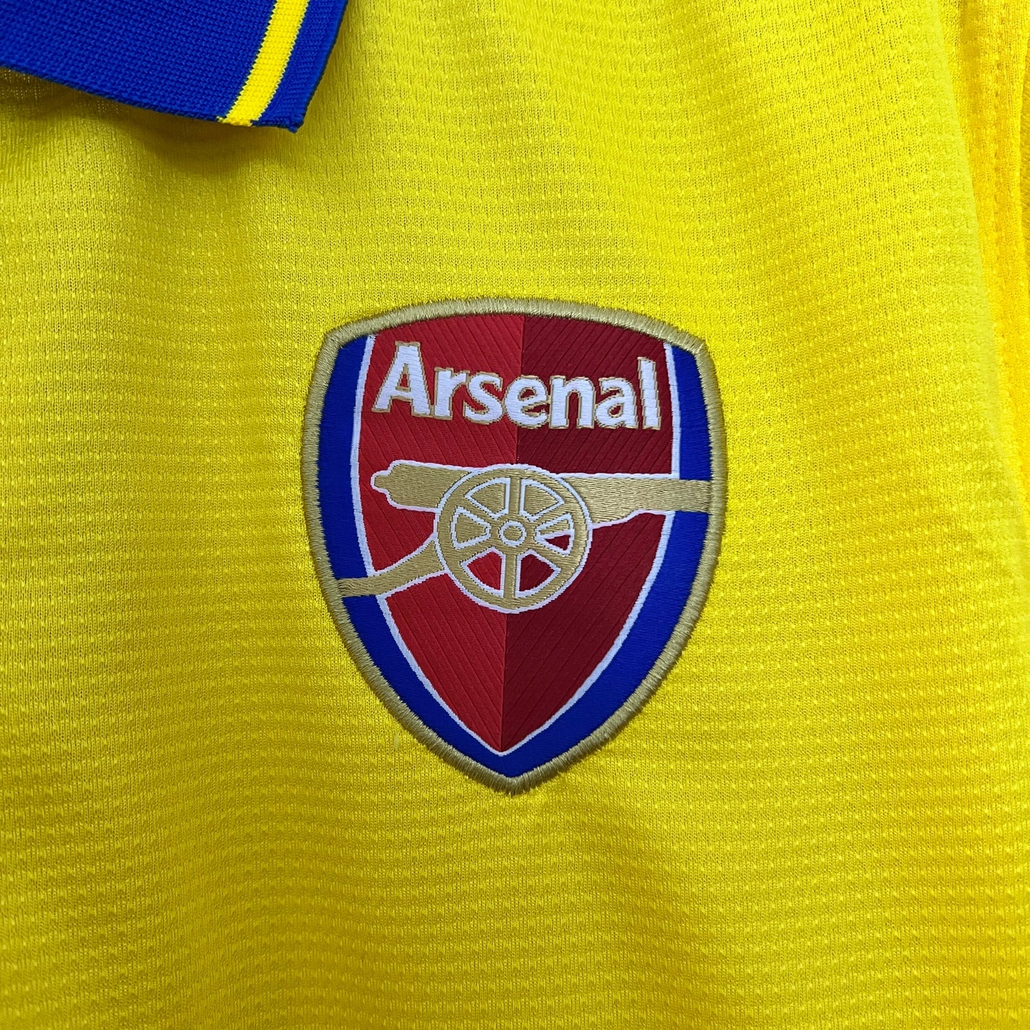 Camiseta Arsenal Visita Retro 2013/14 Versión Fan
