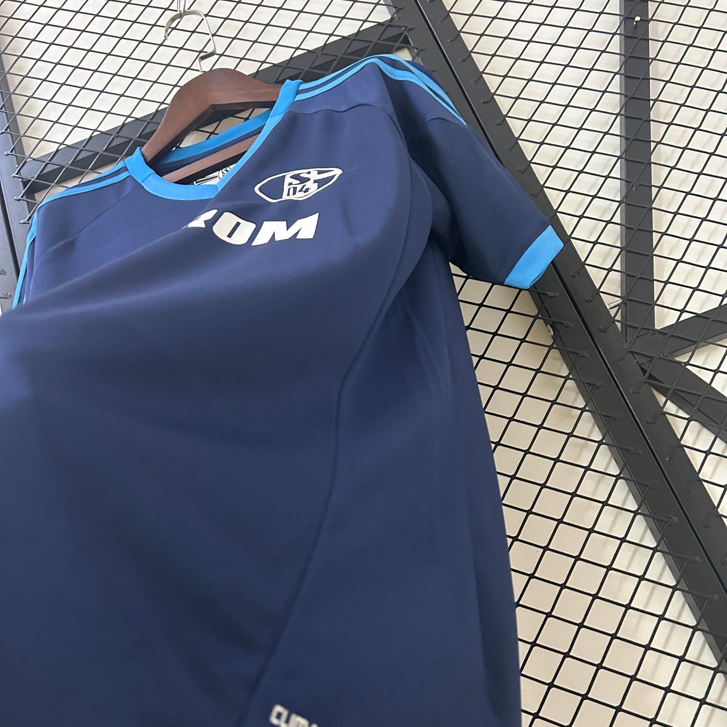 Camiseta Schalke 04 Visita Retro 2010/11 Versión Fan