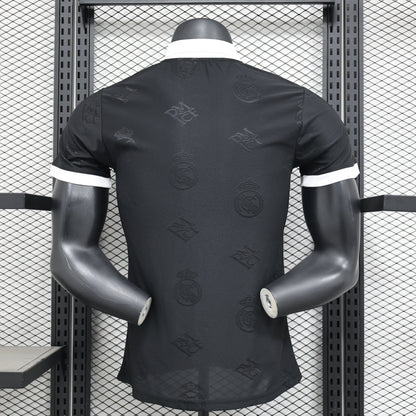 Real Madrid Polo Negro 2025/26 Versión Jugador
