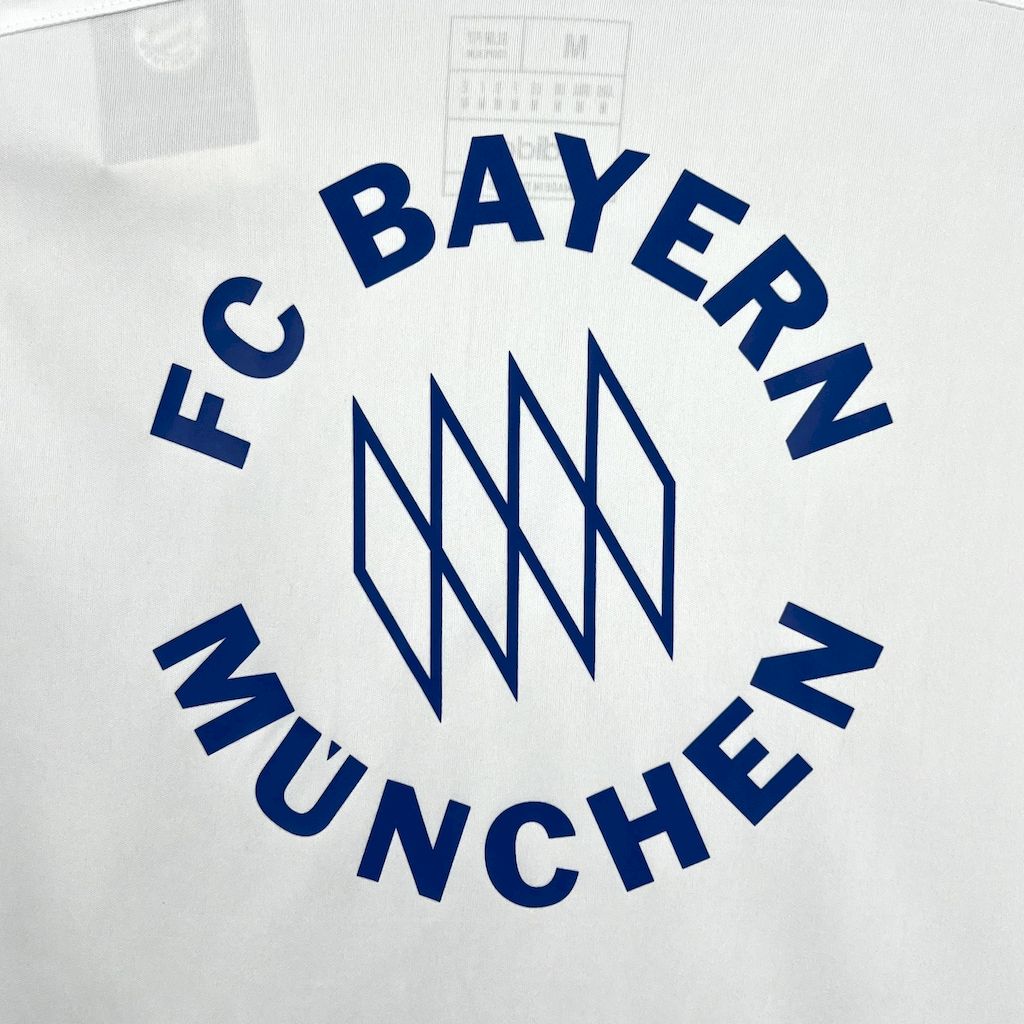 Camiseta Bayern Munich Entrenamiento 2025/26 Versión Fan