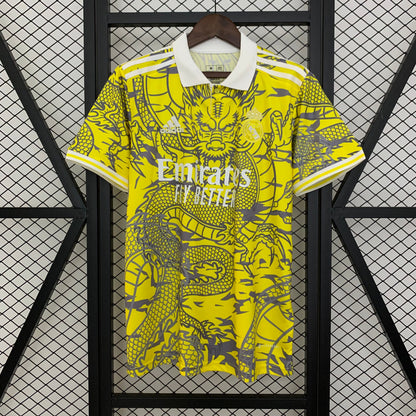 Real Madrid Edición Yellow Dragon 2025/26 Versión Fan