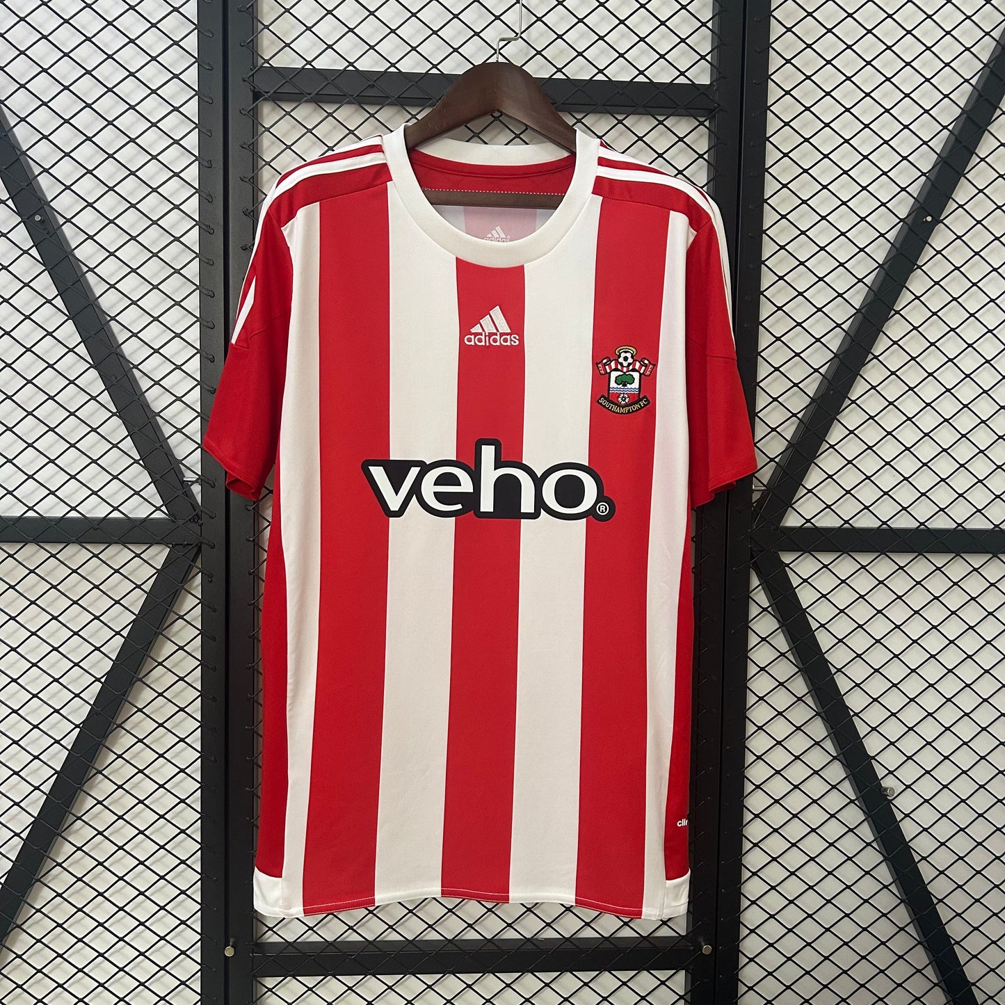 Camiseta Southampton Local Retro 2015/16 Versión Fan