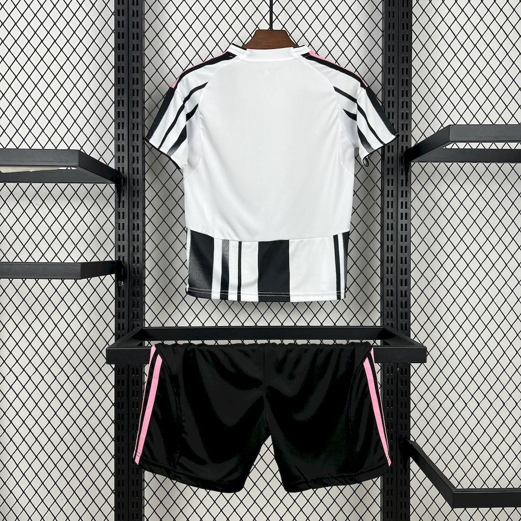 Juventus Local Kit Niños 2025/26