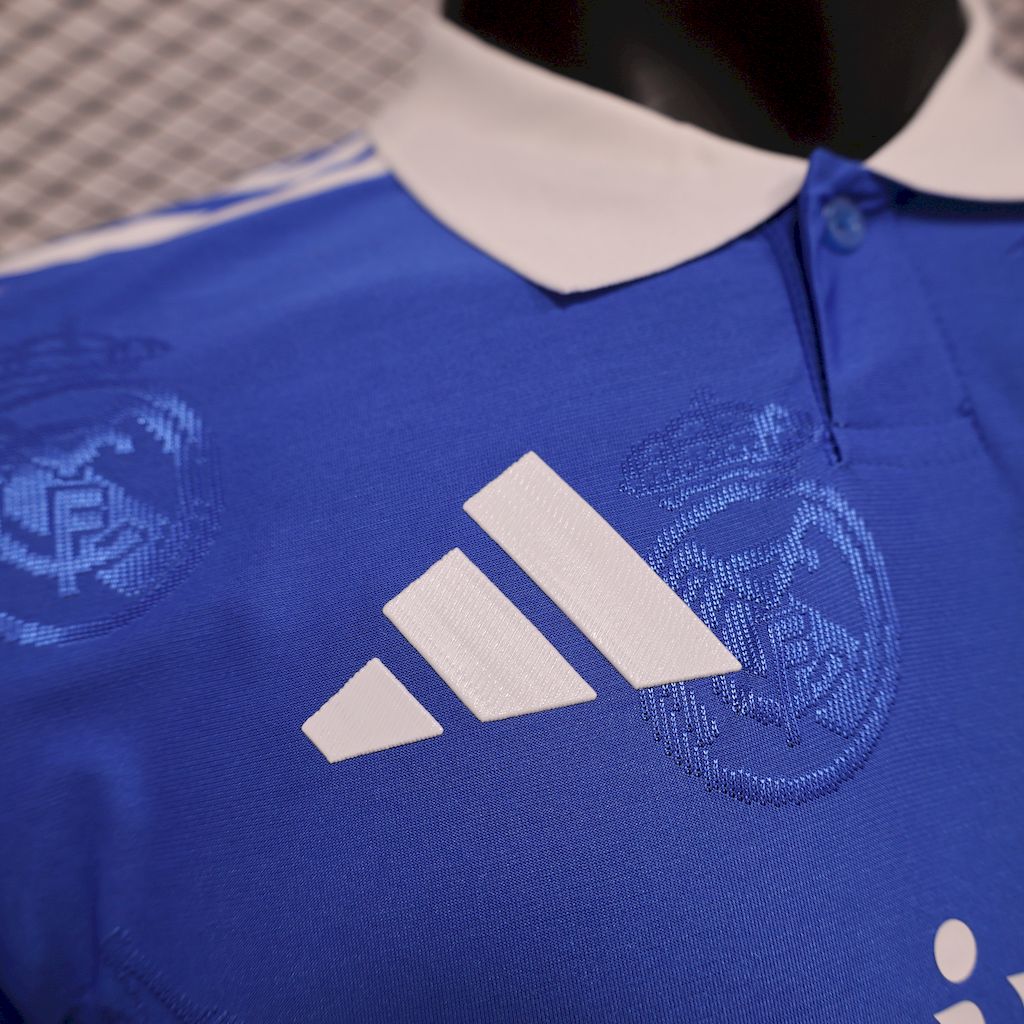 Real Madrid Polo Azul 2025/26 Versión Jugador