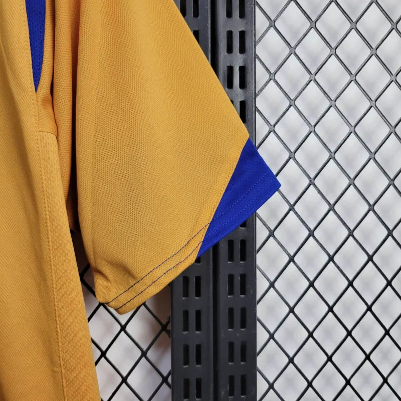 Camiseta Juventus Retro Tercera 2005/06 Versión Fan