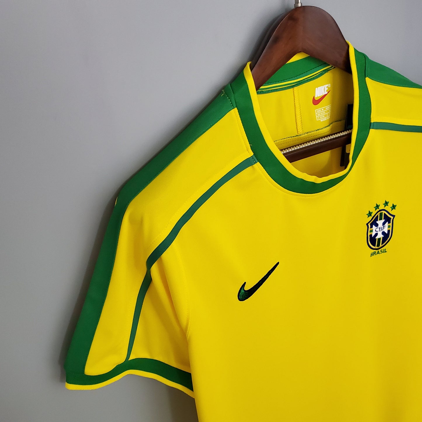 Camiseta Brasil 1998 Local | Retro