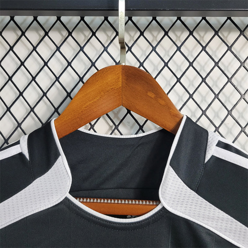 Camiseta Real Madrid Visita Retro 2006/07