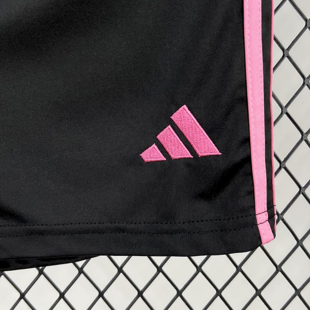 Juventus Local Kit Niños 2025/26