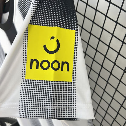 Newcastle United Local 2025/26 Versión Fan