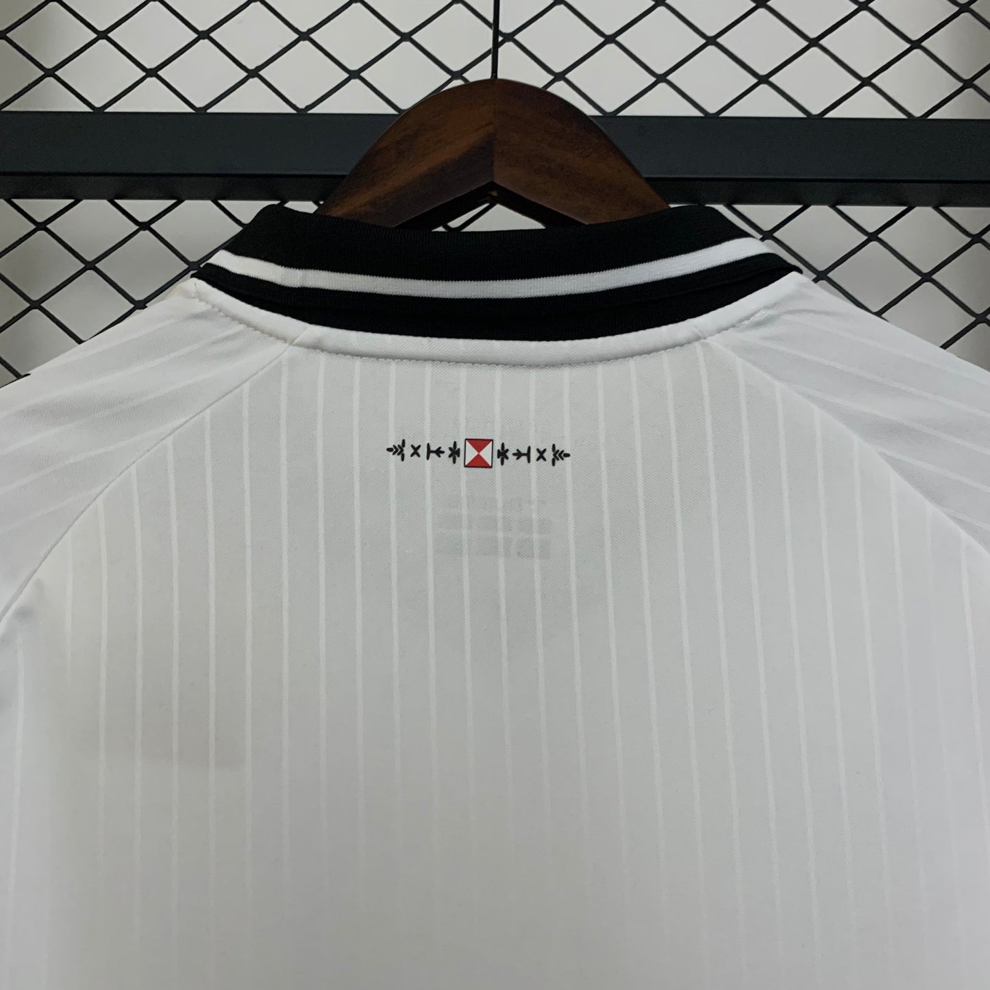 Camiseta Celta De Vigo 100th Aniversario Blanca 2025/26 Versión Fan