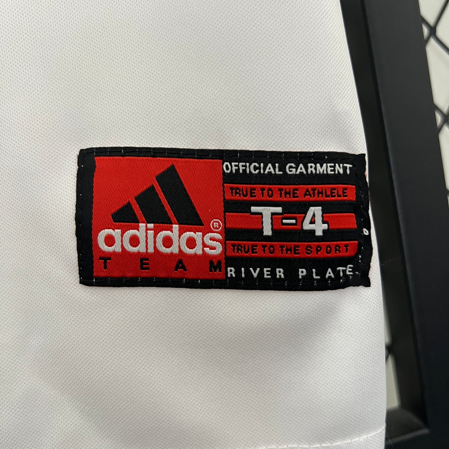 Camiseta River Plate Local Retro 1998