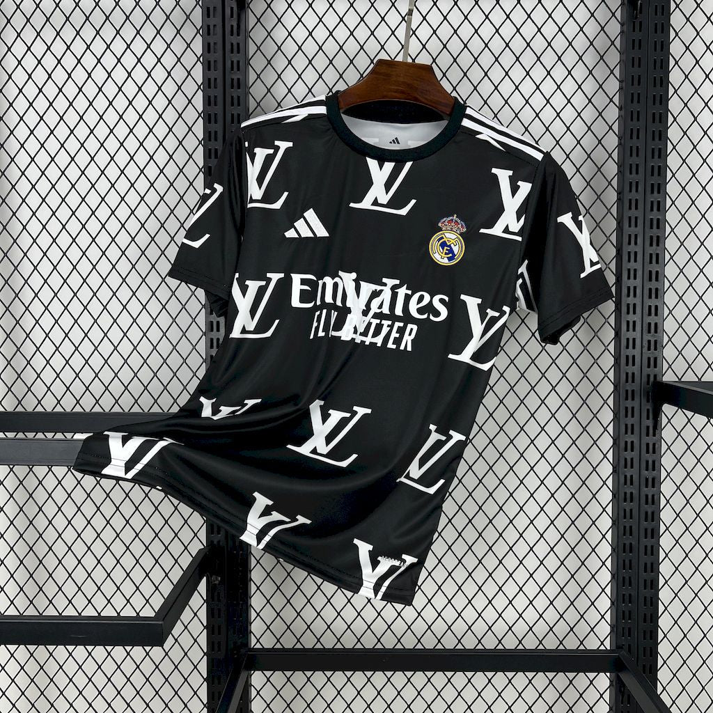Real Madrid "Louis Vuitton Negro" 2025/26 Versión Fan