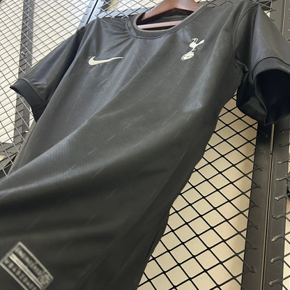 Tottenham Visita 2025/26 Versión Fan