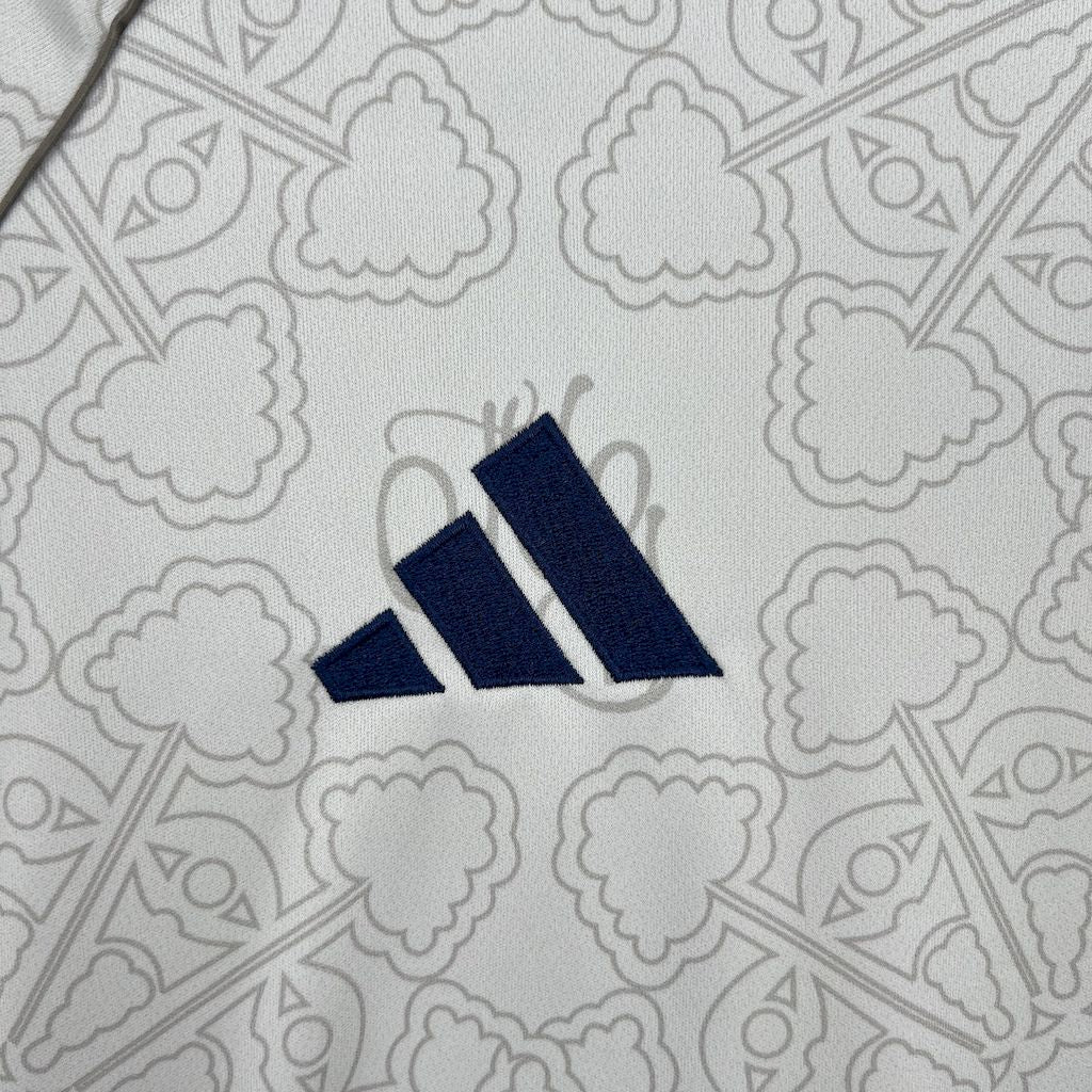 Nottingham Forest Visita 2025/26 Versión Fan