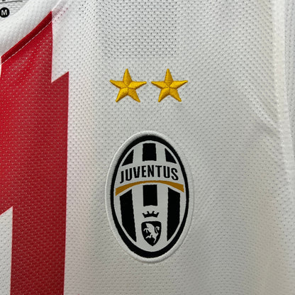 Camiseta Juventus Visita Retro 2010/11 Versión Fan