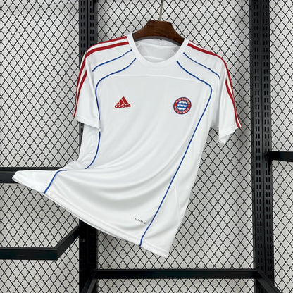 Camiseta Bayern Munich Entrenamiento 2025/26 Versión Fan