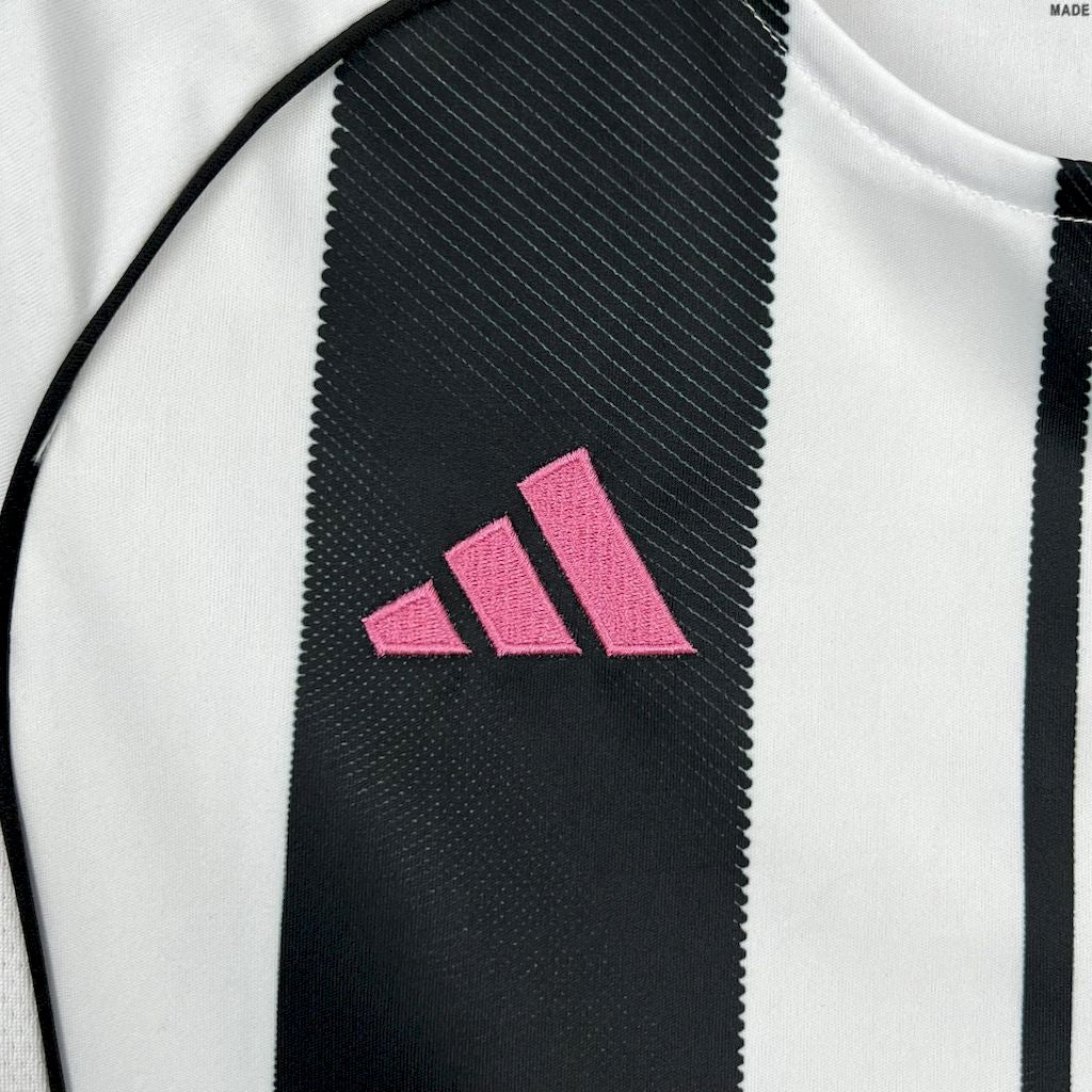 Juventus Local Kit Niños 2025/26