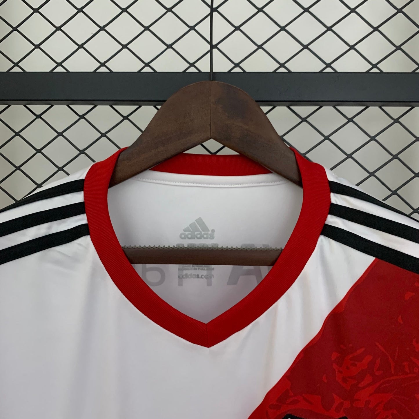 Camiseta River Plate Local Retro 2013/14 Versión Fan